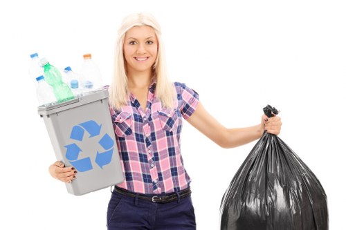 Professional Grab Hire team in Fitzrovia